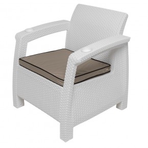Комплект уличной мебели Yalta Premium Terrace Triple Set (Ялта) белый (+подушки под спину) в Муравленко - muravlenko.mebel-74.com | фото