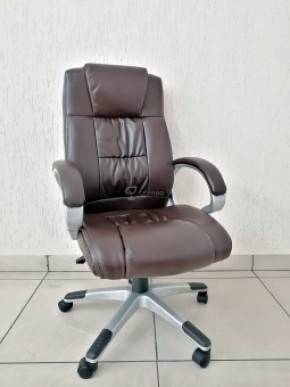 Кресло Barneo K-6 для руководителя (коричневая экокожа) в Муравленко - muravlenko.mebel-74.com | фото